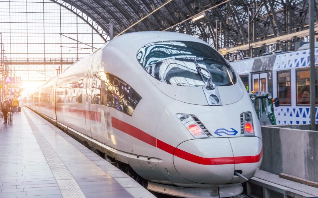 CT collabore avec Talgo pour l’ingénierie de base et détaillée de l’aménagement intérieur de trains de la Deutsche Bahn (Allemagne) et de l’Egyptian National Railways (Égypte).